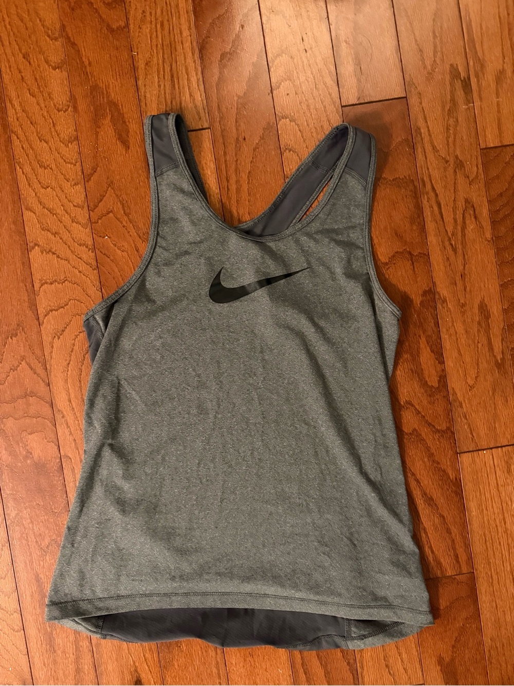 Nike Women's Gray Athletic Racerback Tank Top